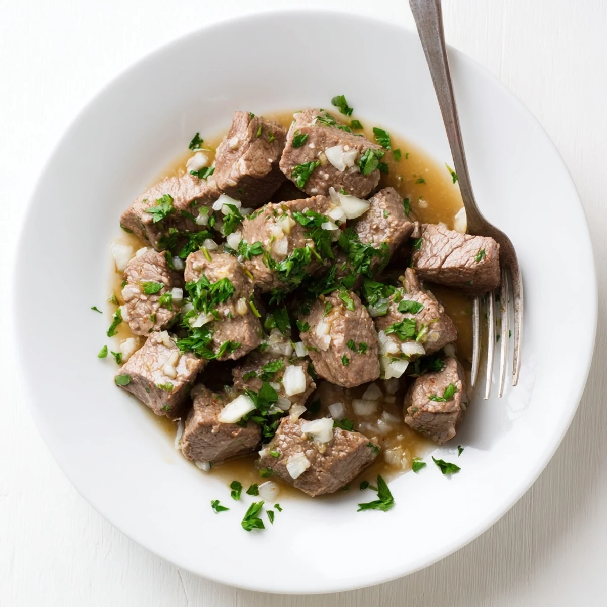 Juicy bite-sized sirloin pieces slow simmered with onions and Italian herb seasoning